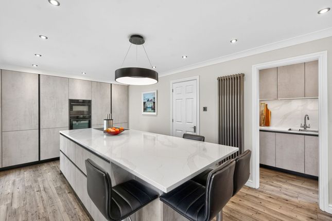 21 Pewterspear Green Road, Warrington photo 3