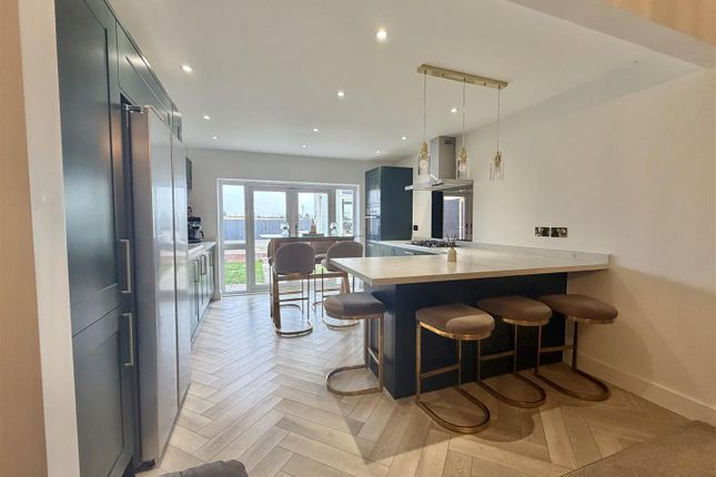 5, Keswick Avenue, Holland-On-Sea photo 2