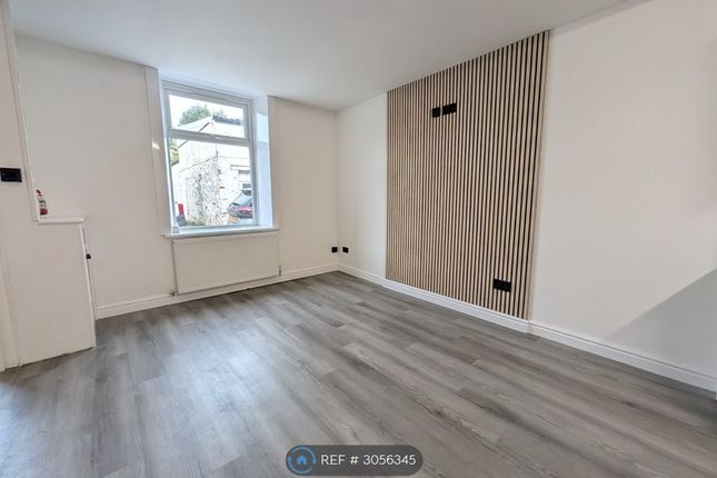 Lily Street, Milnrow, Rochdale photo 3