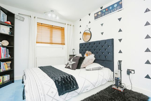 End terrace house for sale in Kinross Avenue, Leicester, Leicestershire