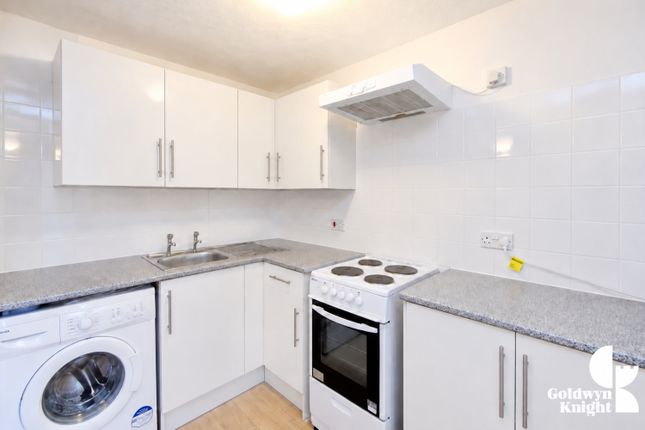 Bushwood Drive, London photo 2