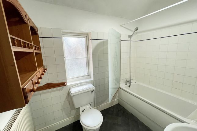 1, Goldsmid Road, Reading photo 5