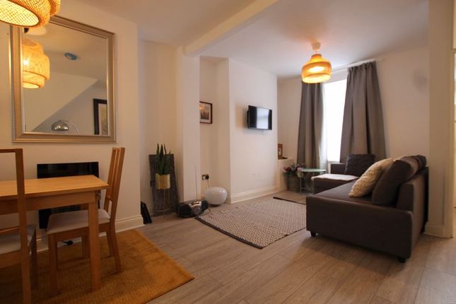 19, Orbit Street, Cardiff photo 2