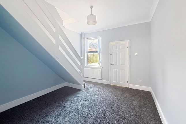 10 Grove Street, Newcastle-under-Lyme photo 4