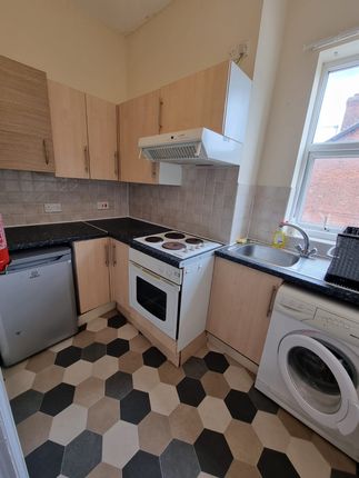 46 Davenport Avenue, Manchester photo 3