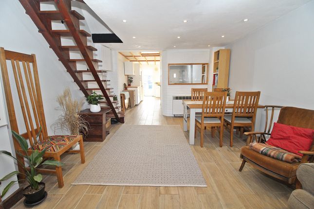 12 Peakes End, Steppingley, Bedfordshire photo 5