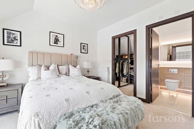 68 Halcyon Place, Brentwood photo 4