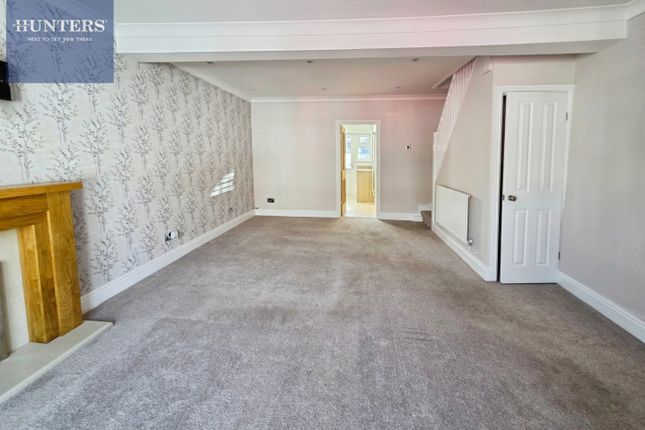 21, Oakfield Terrace, Bridgend photo 2
