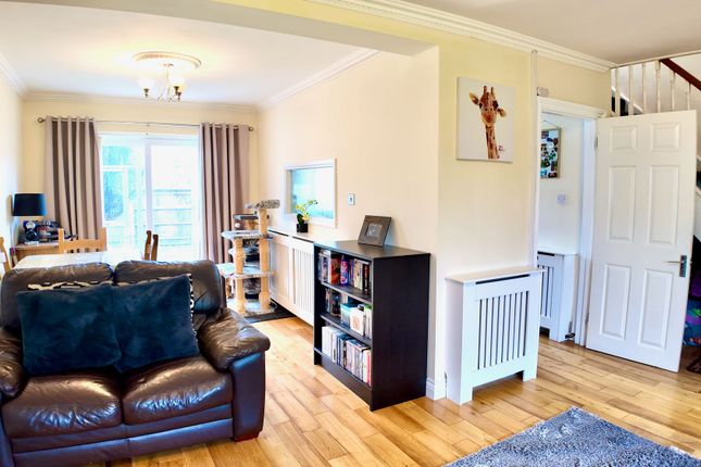 48 Crown Lane, Blackwood photo 2