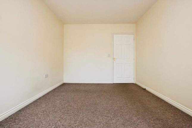 24, Snowberry Close, Bristol photo 5