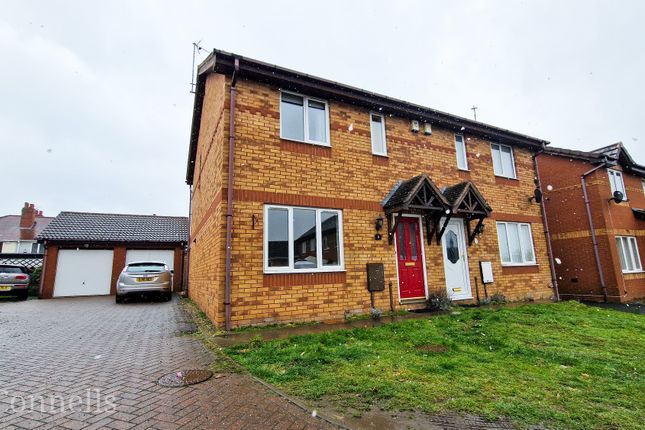 Thumbnail Property to rent in Pear Tree Drive, Rowley Regis