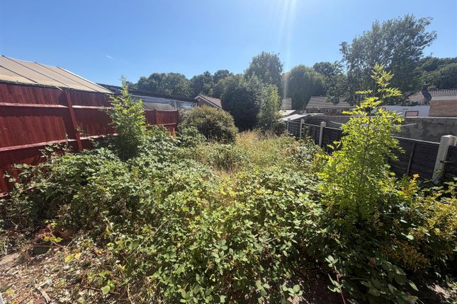 47, Bradenham Road, Hayes photo 4