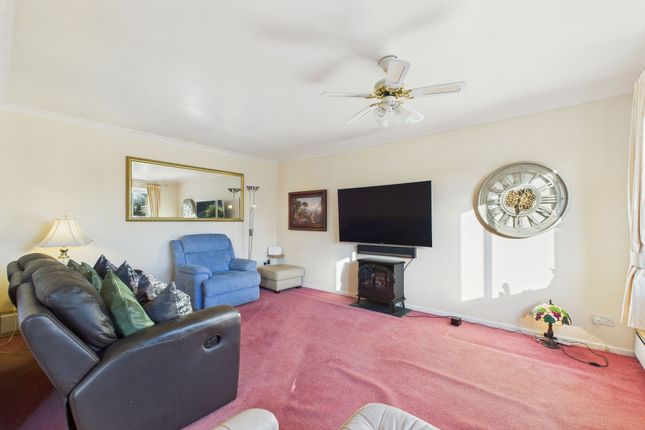 58 Meadowfield, Seascale photo 3