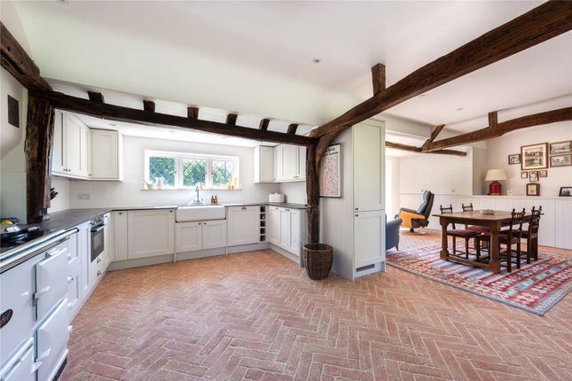 Osbrooks Cottage,, Horsham Road, Dorking photo 3