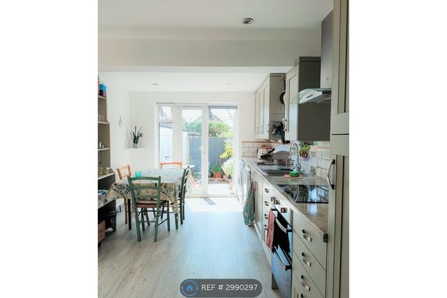 Prinsep Road, Hove photo 3