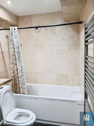 Apartment 14, 38-42, Westgate, Huddersfield photo 5