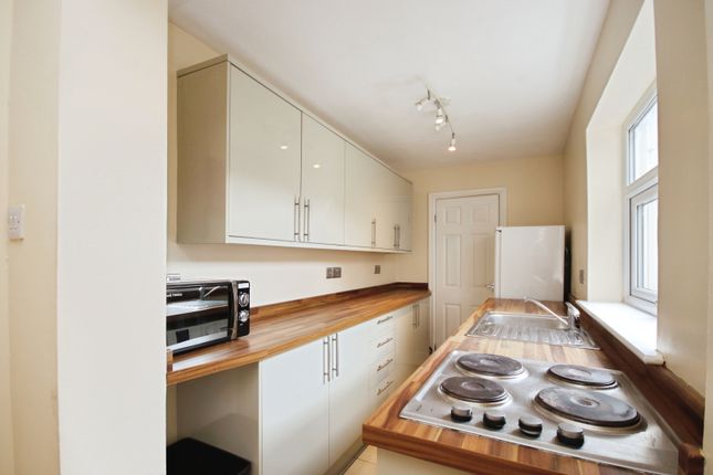 10, Linton Street, Lincoln photo 2