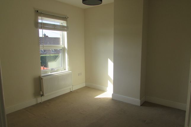 Terraced house to rent in Great Northern Street, Huntingdon