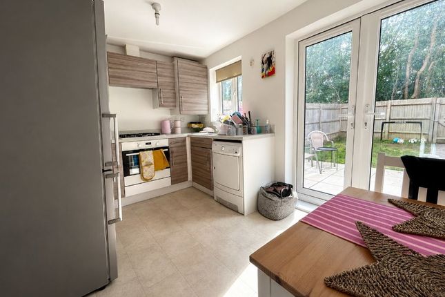 7, Filkins Close, Chichester photo 2