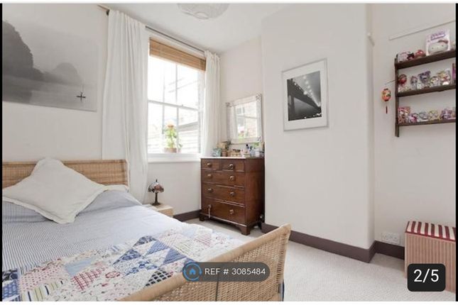 Hermitage Road, London photo 3