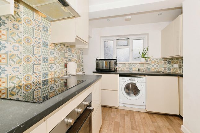 Flat for sale in Fryent Way, London