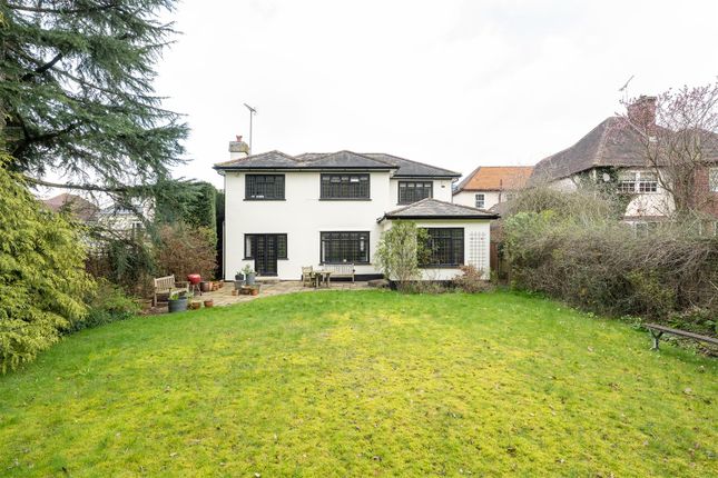 Montrose, Woodman Lane, Chingford photo 4