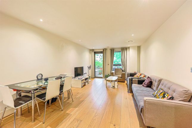 Flat 1, Redwood House,, Engineers Way, Wembley photo 2