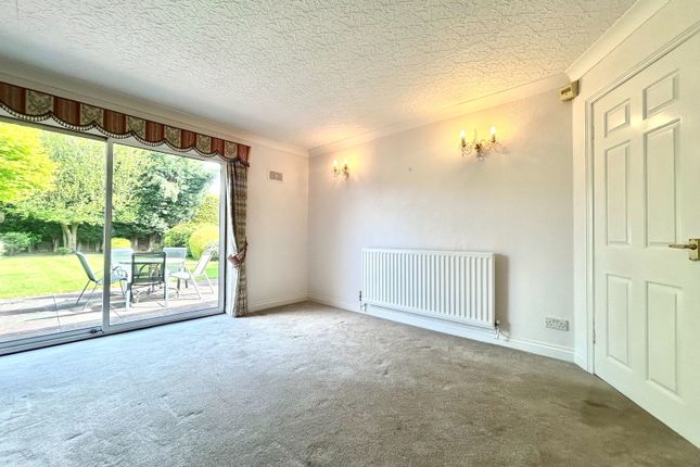 130, Sedgley Road, Dudley photo 3