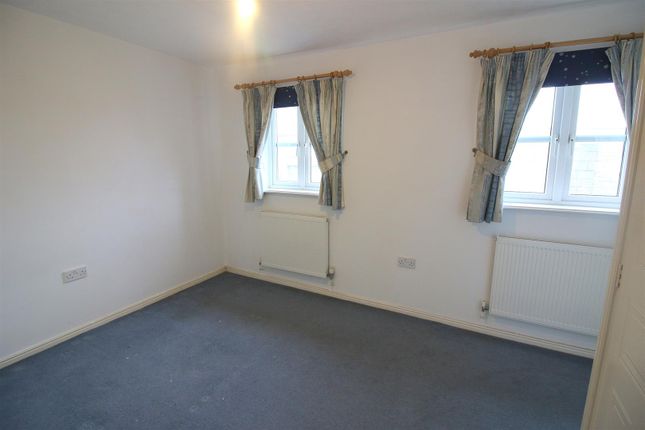 Terraced house to rent in Longfield Place, Plymouth