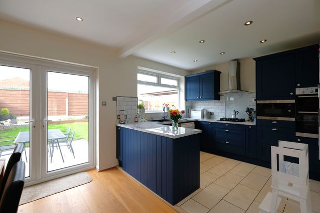 Semi-detached house for sale in Pine Grove, Monton