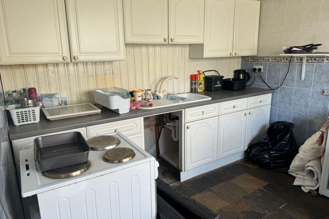 42, Llanerch Road, Swansea photo 2