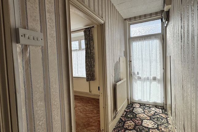 9, Margaret Road, Ammanford photo 2