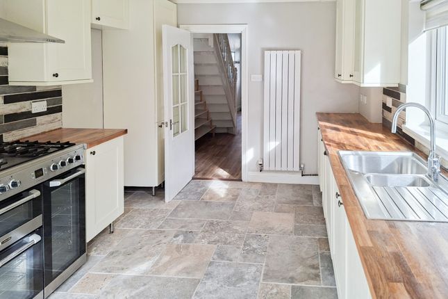 11, Millais Road, Dover photo 2