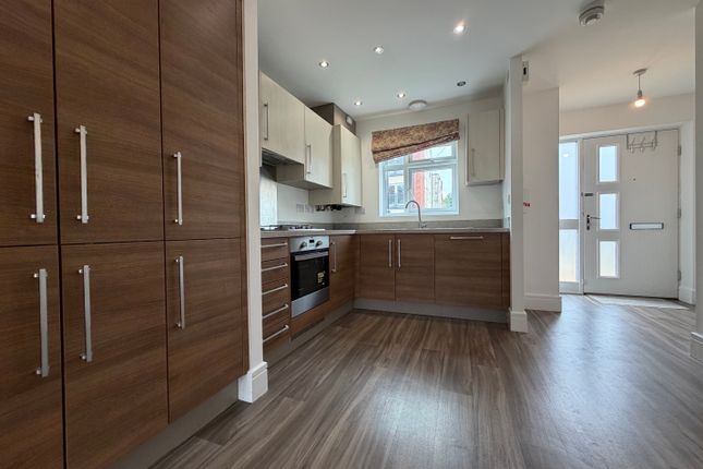 32, Kiln View, Stoke-on-Trent photo 2