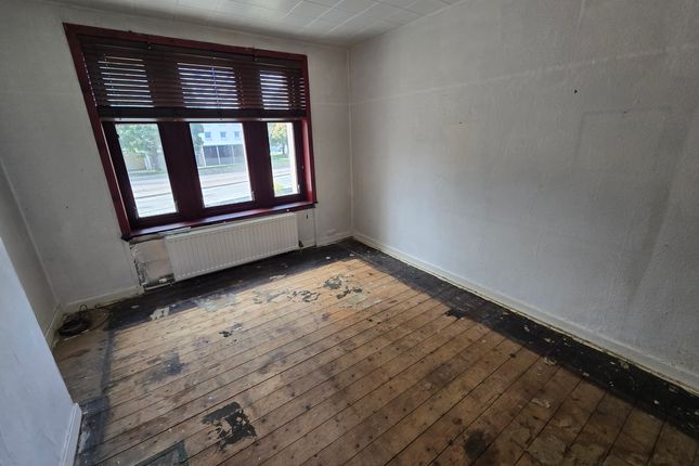 2B, Balgay Street, Dundee photo 2