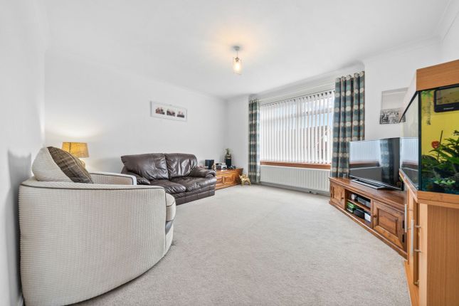 3, Beech Crescent, Larbert photo 4