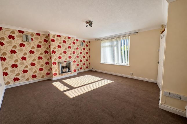 22, Eastglade Road, Nottingham photo 2