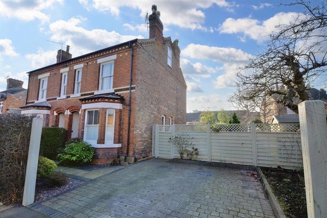 Thumbnail Semi-detached house to rent in Hampden Grove, Beeston, Nottingham