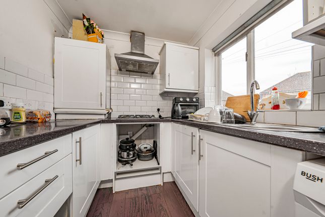 41b, Oakdene Road, Hillingdon photo 3