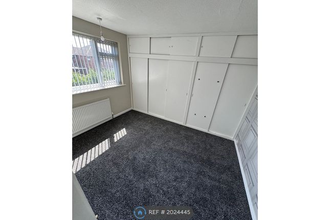Semi-detached house to rent in Kathleen Avenue, Bedworth