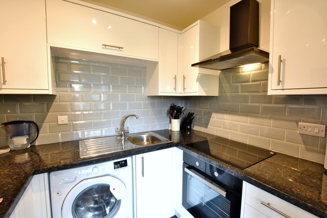 Flat for sale in Rochester Drive, Garston, Watford