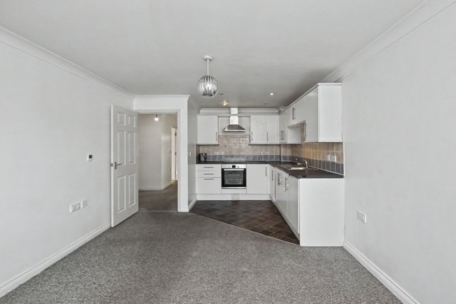 4, Lime Tree Place, Ipswich photo 2