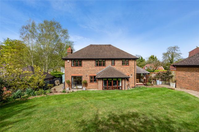 Detached house for sale in Long Park Close, Amersham, Buckinghamshire