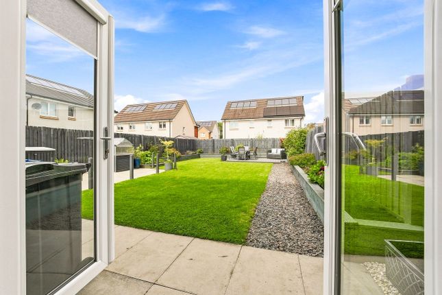 1, Margaret Smith Place, Irvine photo 3