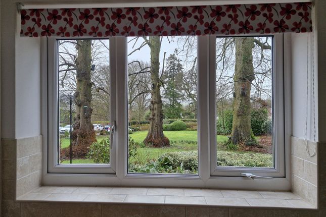 Apartment 6, Holyshute Lodge,, Langford Road, Devon photo 4