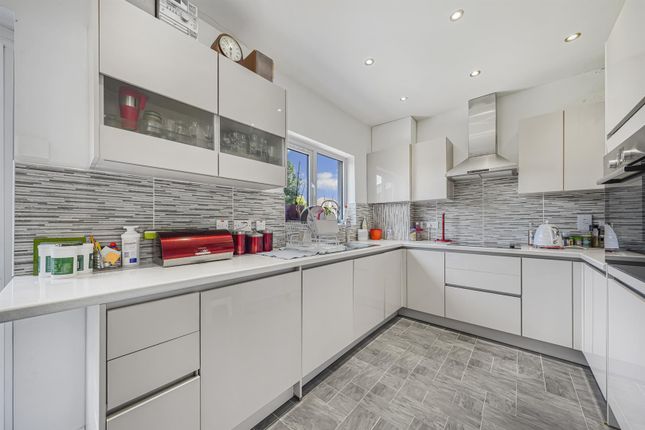 17, Harold Road, London photo 3