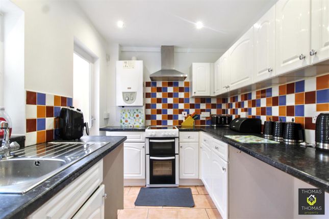 10, Nettleton Road, Gloucester photo 2