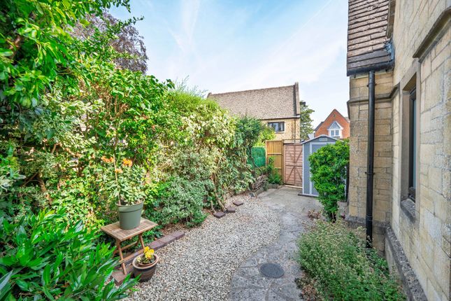 16 The Grange, Moreton-In-Marsh photo 4