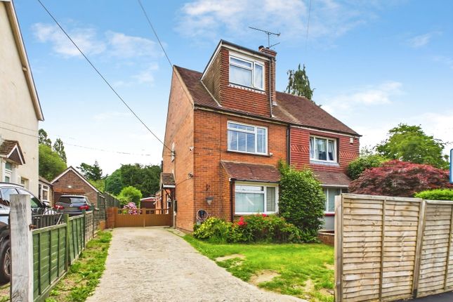 Carylls Cottages,19, Faygate Lane, Horsham photo 2