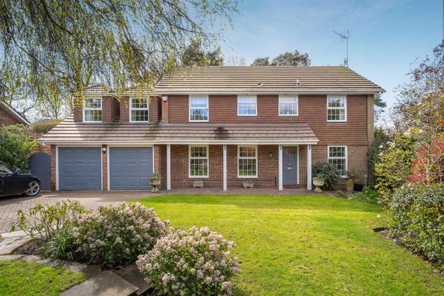 Thumbnail Detached house for sale in Hurstwood, Ascot